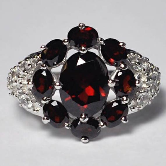 Natürliche Granat Topas Januar Birthstone Ring Für Frauen, Sterling Silber Blume Cocktail Ring, Edelstein Schmuck Geschenk von DasmanJewelry
