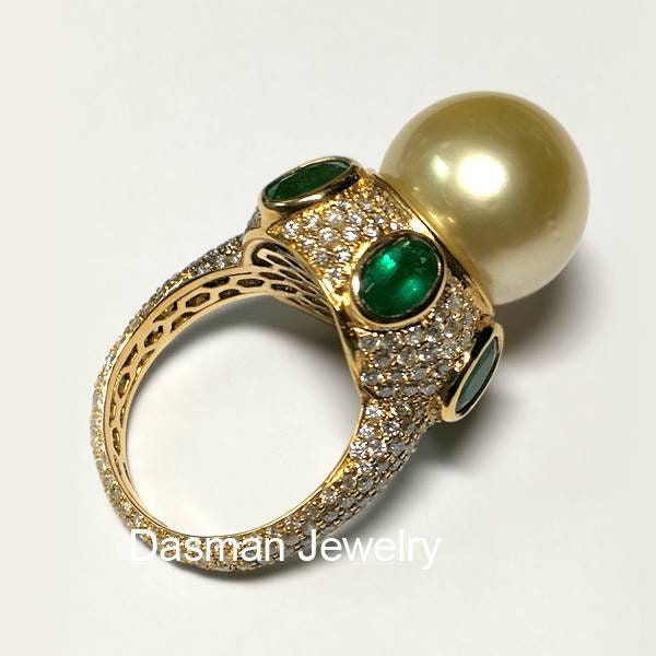 Perle Smaragd Diamant Vintage Cocktail Ring Massiv 18K Gelbgold, Natürlicher Edelstein Für Frauen, Antiker Art Deco Schmuck von DasmanJewelry