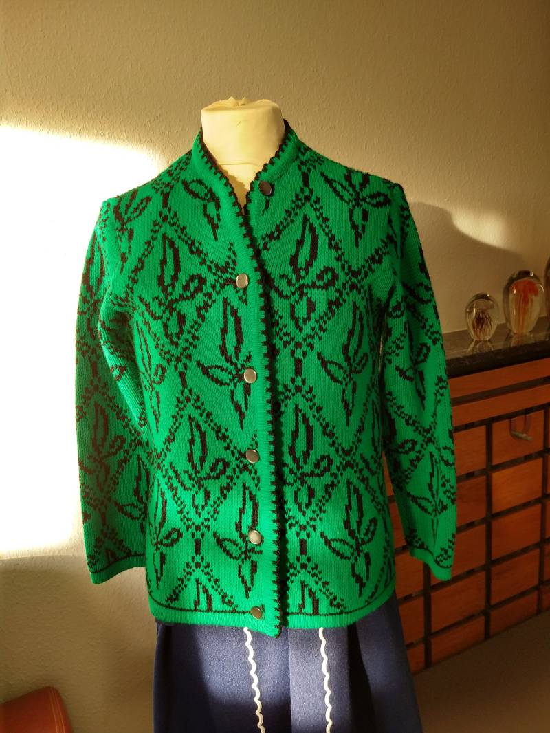 Retro Cardigan For Hipsters. S-M von DaughterOfThe60s