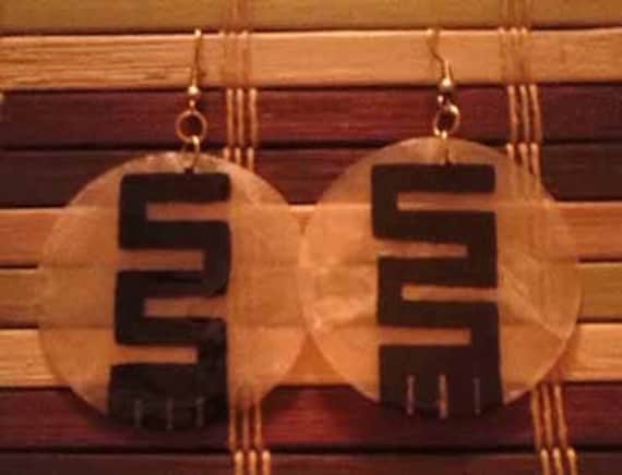 Handbemalte Adinkra Ohrringe - Nkyinkyim Dynamik Handbemalte Adinkra Ohrringe - Nkyinkyim Dynamik von DaughterOfTheFates