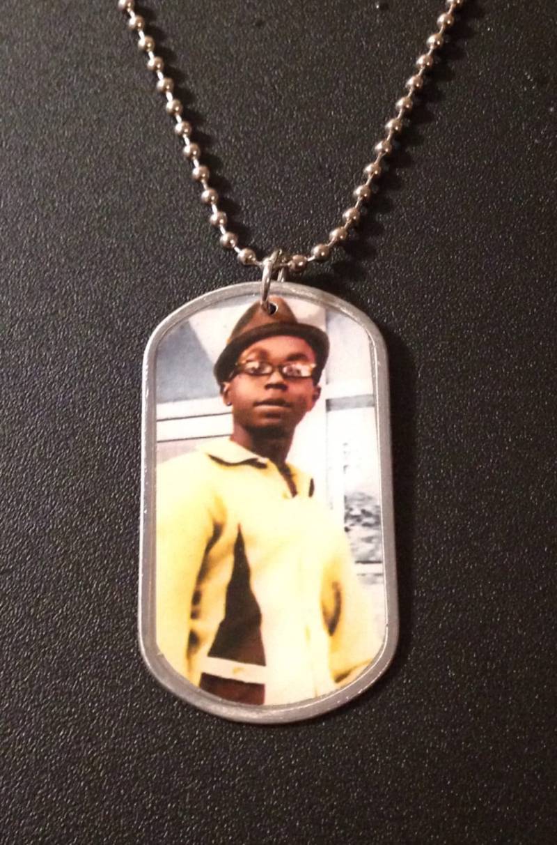 Little Bobby Hutton Von Der Black Panther Party Dog Tags von DaughterOfTheFates