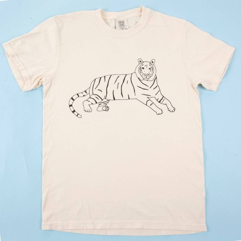 Lässiges Tiger T-Shirt Lässiges Tiger T-Shirt von DavesClubHouse