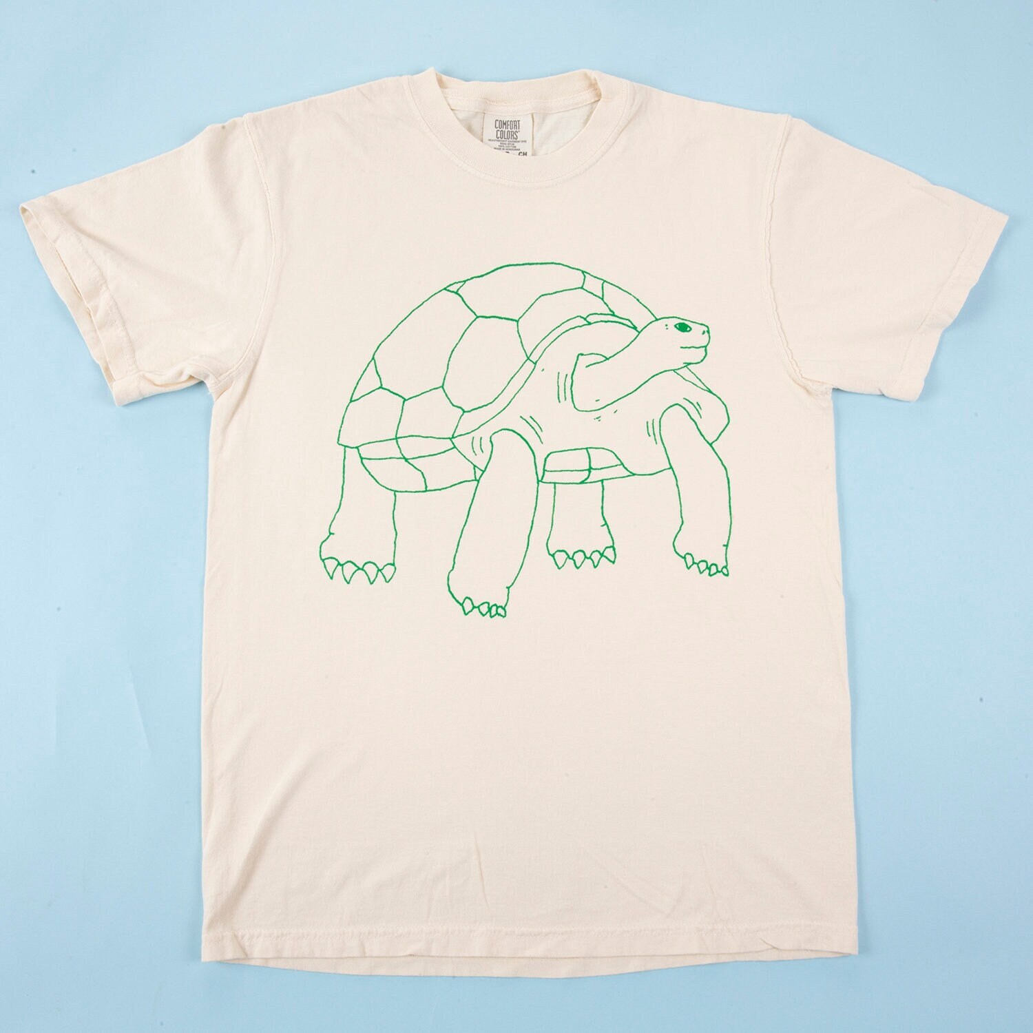 Schildkröte in Bewegung T-Shirt von DavesClubHouse