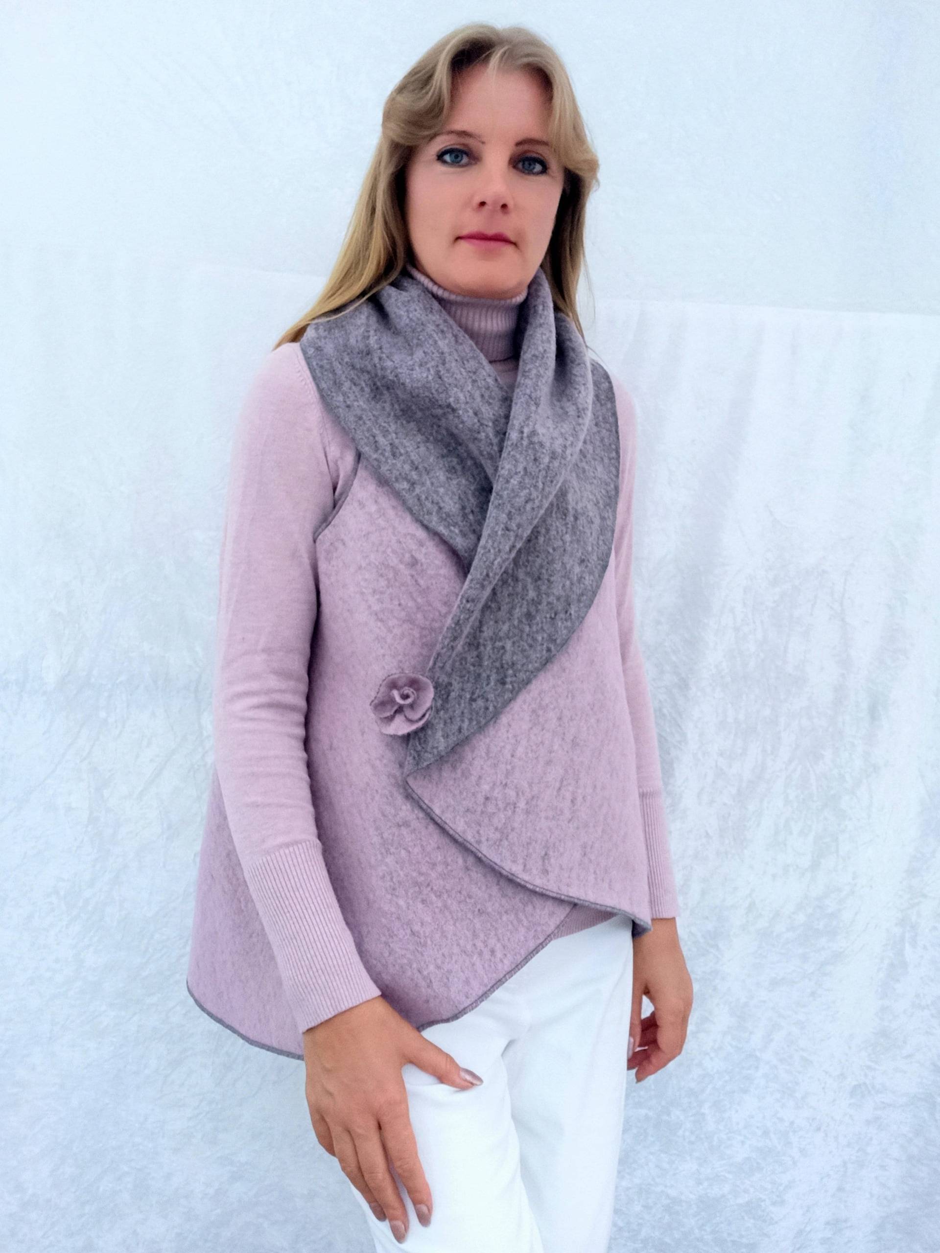 Damen Wende-Weste 4 in 1 Zwei Längen Aus Walkwolle A-Form Altrosa-Grau, Anthrazit, Königsblau - Einheitsgröße Handgefertigt von DavidovStoffDesign