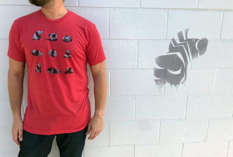 Panda T-Shirt - Tierkunst Tri-Blend Jersey Unisex Erwachsene Geschenk Für Naturliebhaber Handgezeichnet von DavidsDoodlesShop