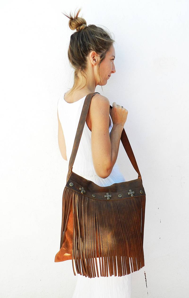 Große Ledertasche. Braune Fransentasche. Tasche Im Boho-stil von Davikalove