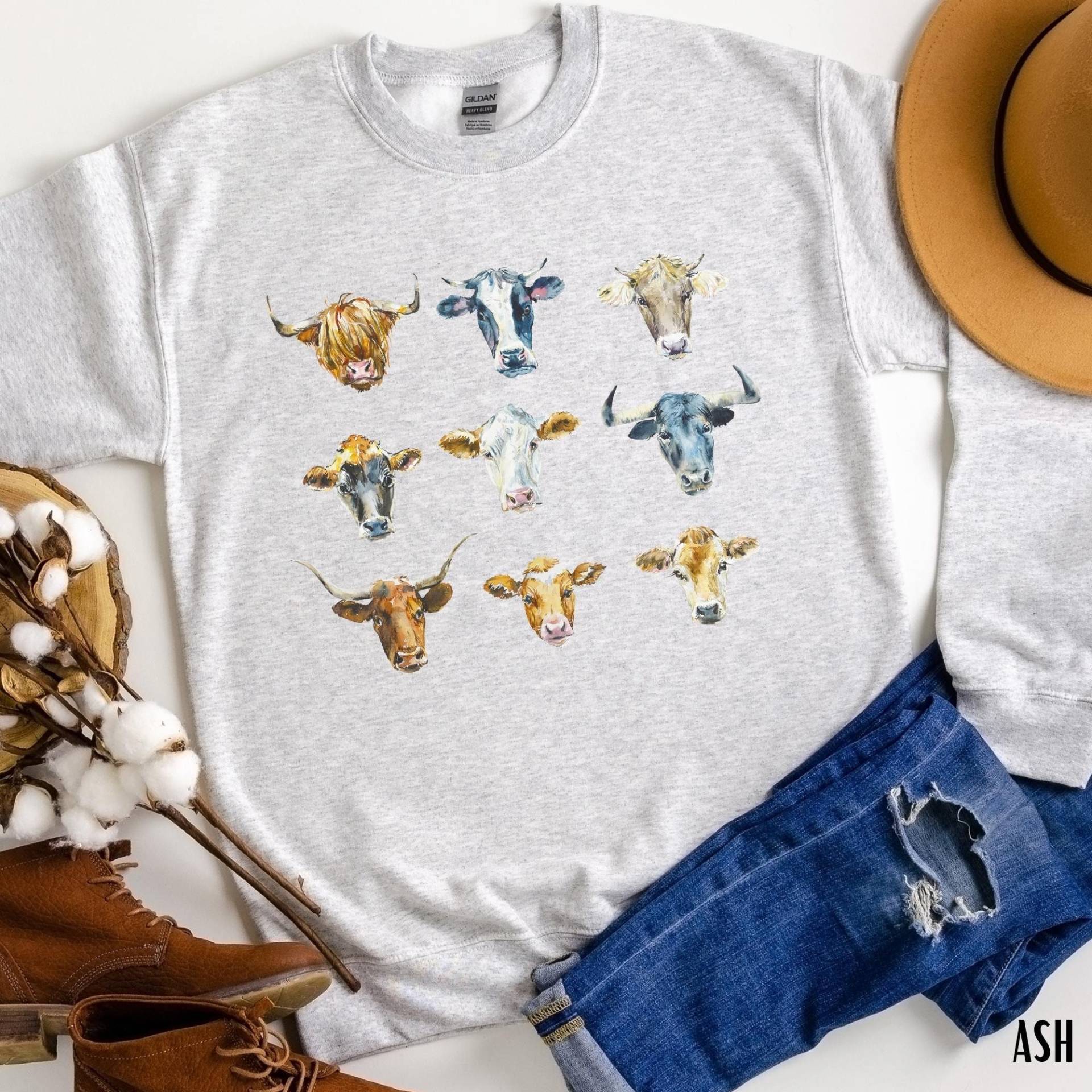 Kuh Sweatshirt Western-Crewneck Pullover Highland Rinder Shirts Geschenke Für Frauen Tier Bauernhof Mädchen Shirt von DavisDesignsCo22