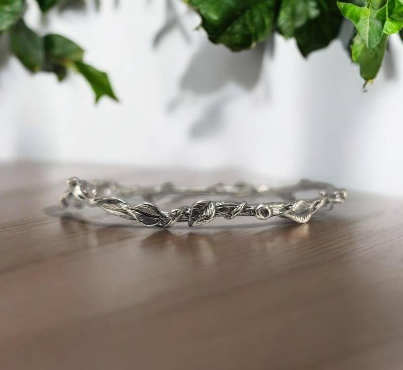 Blatt Und Reben Zweig Armreif in Sterling Silber - Poliert Oder Oxidiert- Von Eddj Jewelry Designs von DawnVertreesJewelry