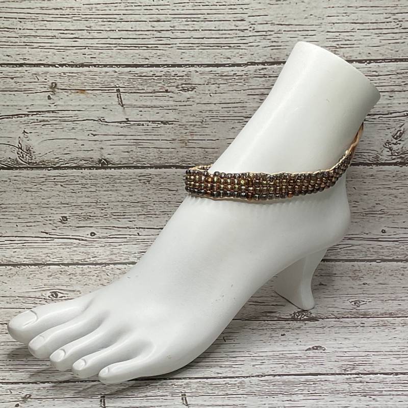 Handgefertigtes Seed Bead Boot Fußkettchen Verstellbares Mehrfarbiges Fußkettchen von DawnsBeadsDesigns