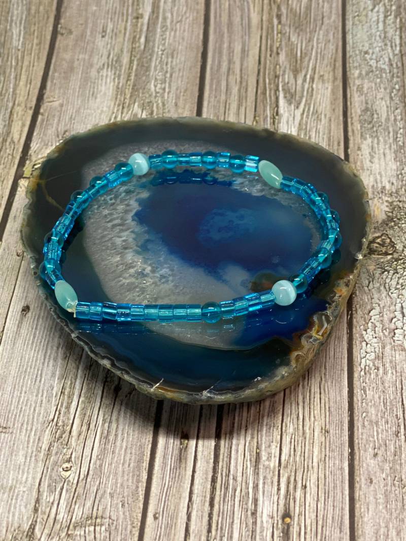 Handgemacht Türkis Perlen Stretch Fußkettchen Edelstein Schmuck von DawnsBeadsDesigns