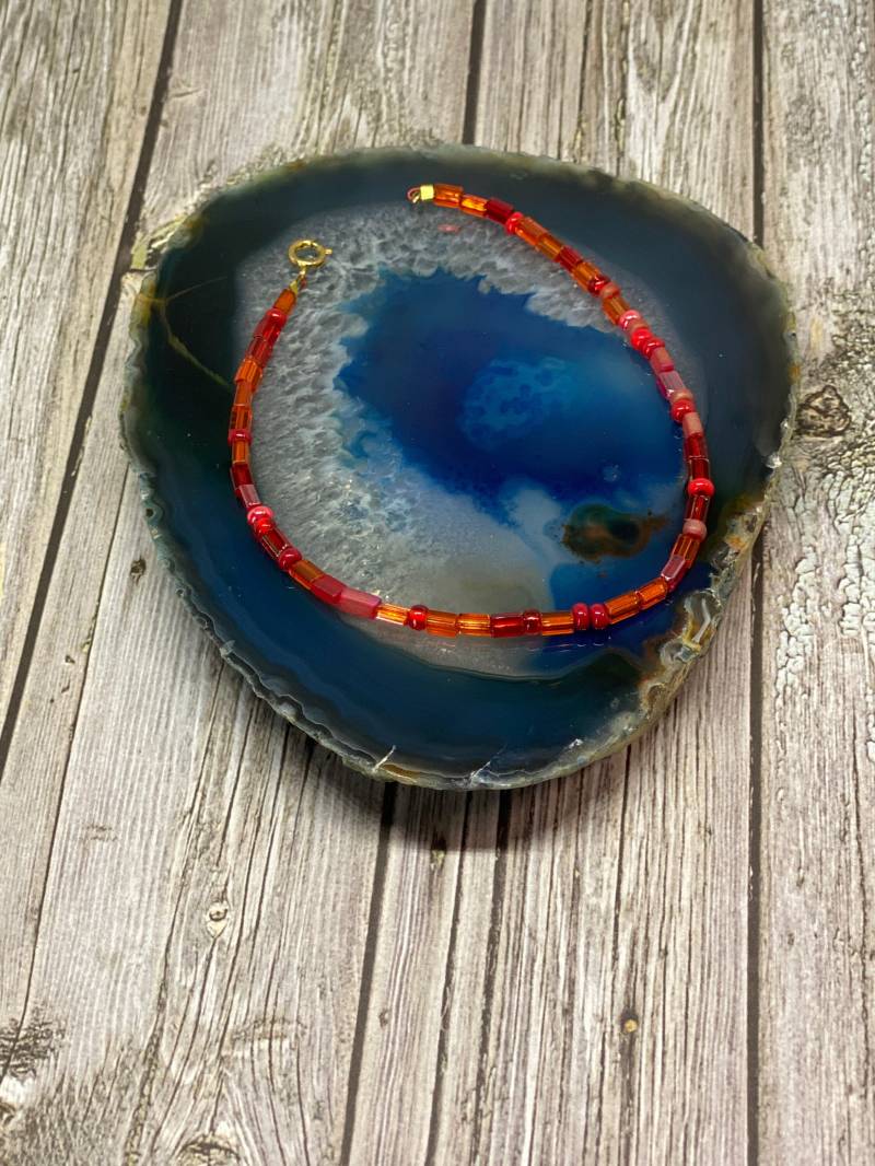 Handgemachte Rote Perlen Fußkettchen von DawnsBeadsDesigns