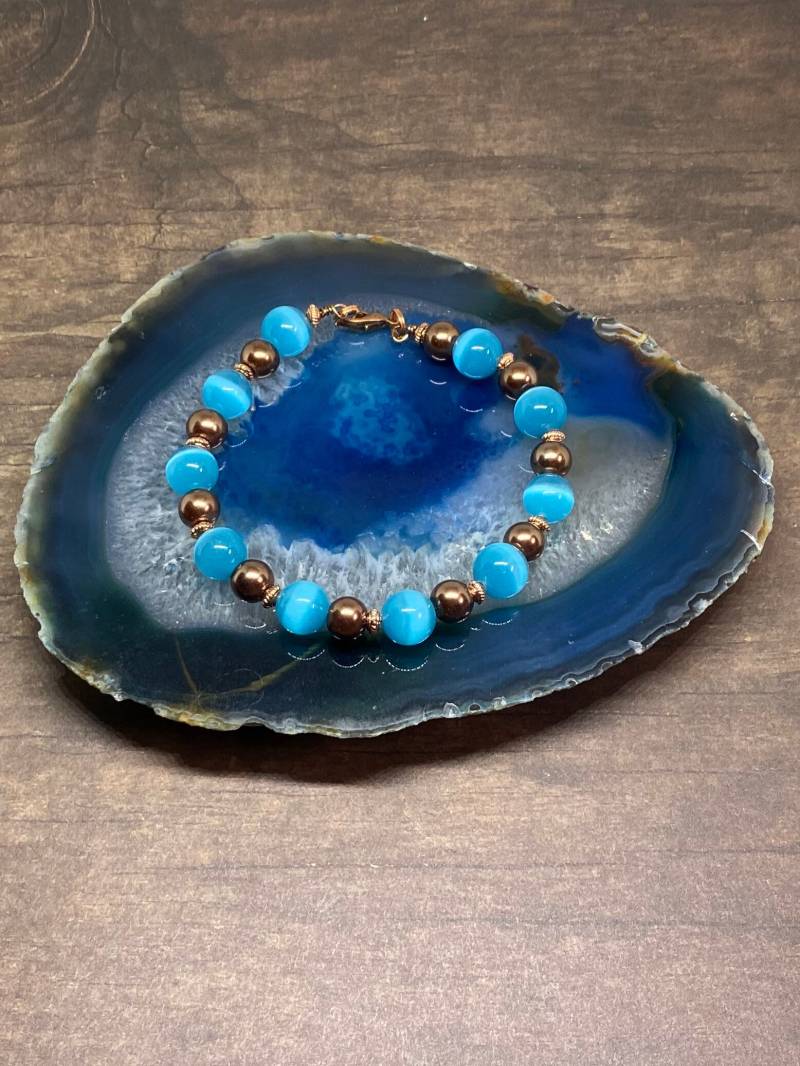 Handgemachtes Türkis Opal & Perlen Armband von DawnsBeadsDesigns