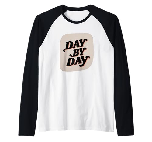 Hübsches Tag für Tag Kostüm für Jungen und Mädchen Raglan Hübsches Tag für Tag Kostüm für Jungen und Mädchen Raglan von Day by Day Outfit