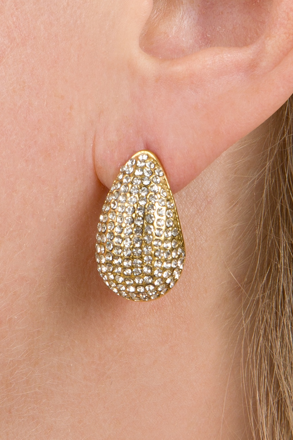 Haily Strassteine Drop Shaped Ohrringe in Gold von Day&Eve by Go Dutch Label