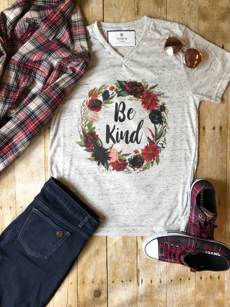 Seien Sie Freundlich Shirt | Geschenk Für Lehrer Inspirierende Shirts Freundlichkeit Christian Schule Geschenke von DaydreamDesignUS