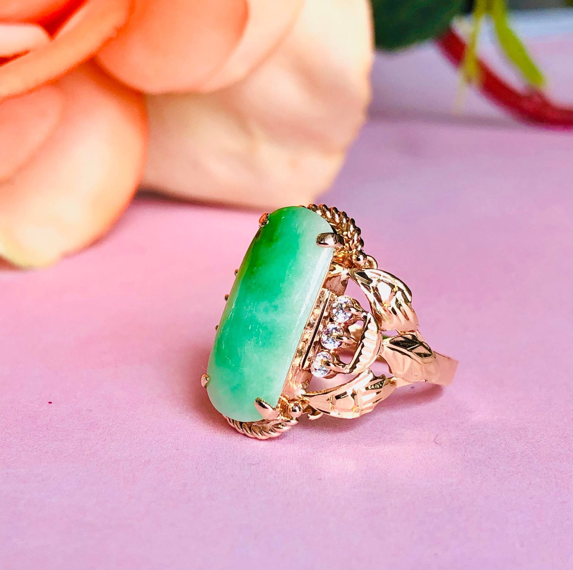 18Kt Jade/Diamant Art Deco Ring von DazzleJewelryGoods