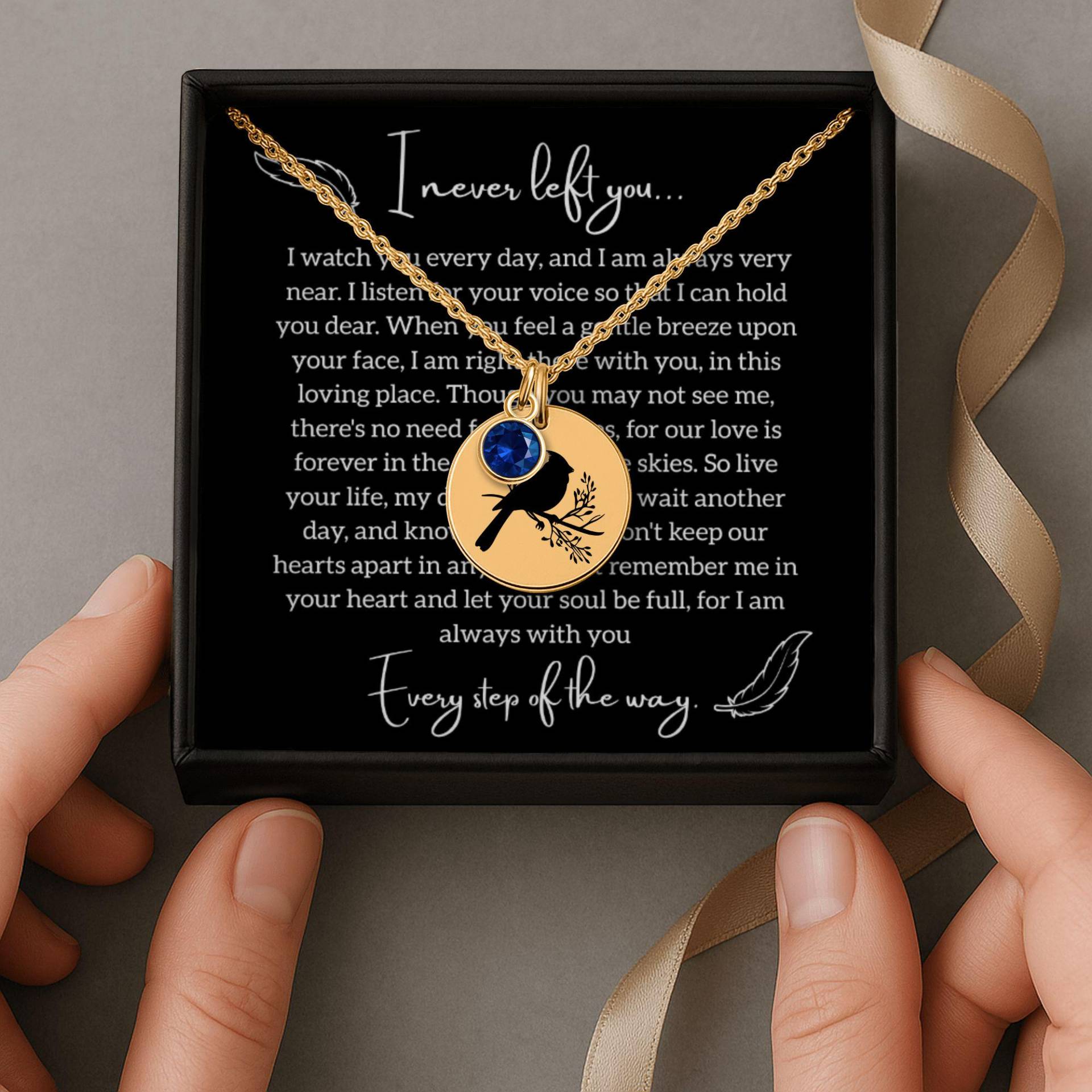 Kardinal-Denkmal-Halskette Geburtsstein-Sympathie-Geschenk von DazzlingDrops