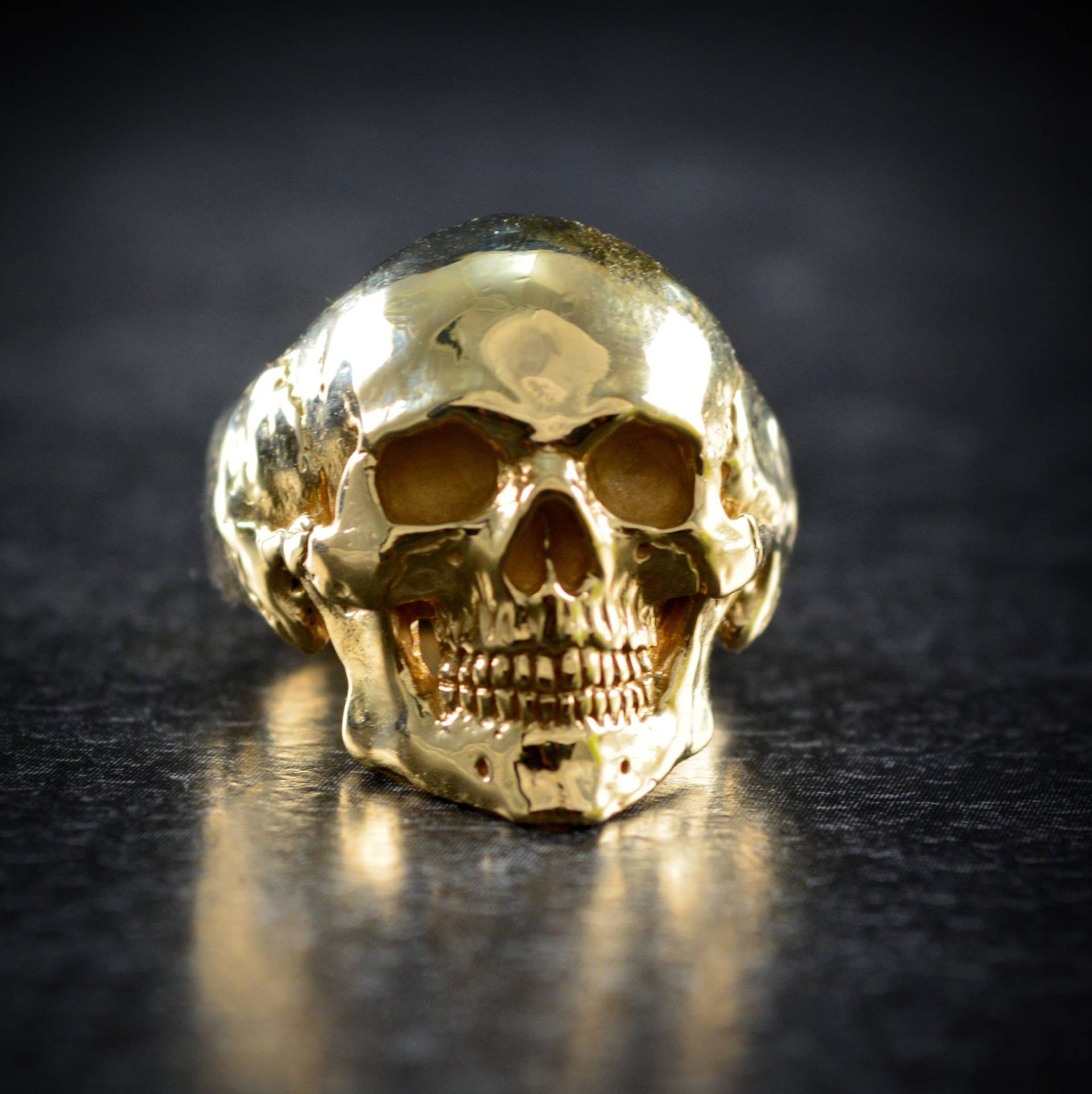 Gold Totenkopf Ring Handgemacht Memento Mori Jewelry Gold Totenkopf Ring Handgemacht Memento Mori Jewelry von Dcastjoyasdesigns