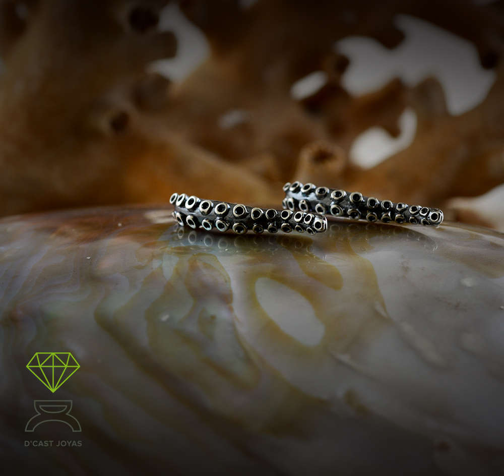 Oxidierte Sterling Silber Oktopus Tentakel Ohrmanschette Meeresschmuck Oxidierte Sterling Silber Oktopus Tentakel Ohrmanschette Meeresschmuck von Dcastjoyasdesigns
