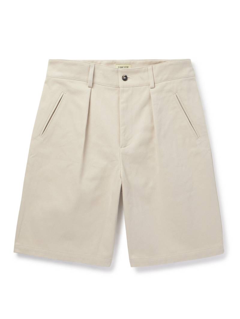 De Bonne Facture - Straight-Leg Pleated Cotton-Drill Shorts - Men - Neutrals - IT 50 von De Bonne Facture
