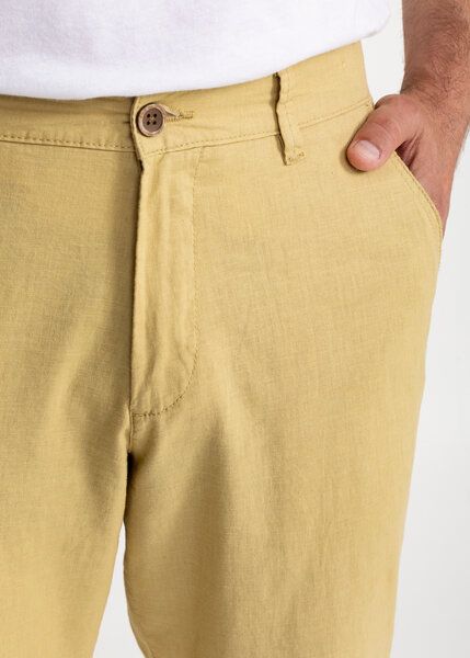 De IONESCU Carpatica Leinenhose – Sommerliche Hose Chino De IONESCU Carpatica Leinenhose – Sommerliche Hose Chino von De IONESCU