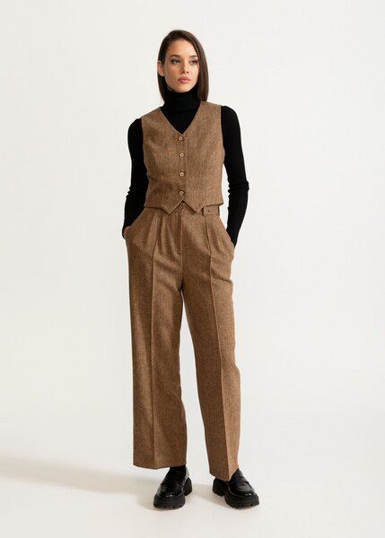 De IONESCU Das "Figa" Set aus 100% Wolle, Hose und Weste von De IONESCU