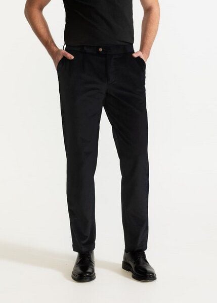 De IONESCU Die Premium Cordhose "Hamburg“ aus Bio-Baumwolle von De IONESCU