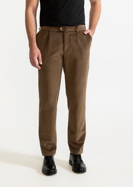 De IONESCU Die Premium Cordhose "Hamburg“ aus Bio-Baumwolle De IONESCU Die Premium Cordhose "Hamburg“ aus Bio-Baumwolle von De IONESCU