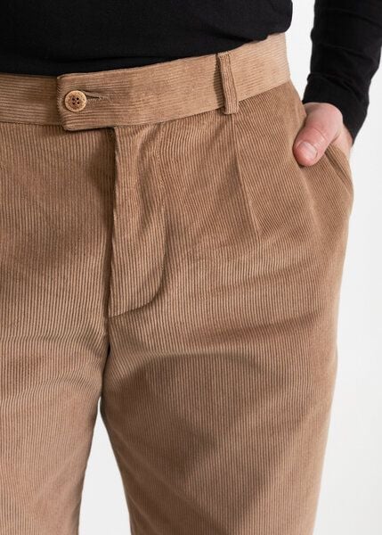 De IONESCU Die Premium Cordhose "Hamburg“ aus Bio-Baumwolle von De IONESCU