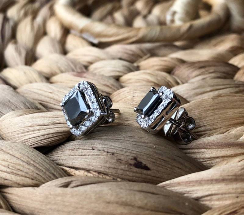 2.04Ct Schwarze Diamanten Ohrringe von DeChlen