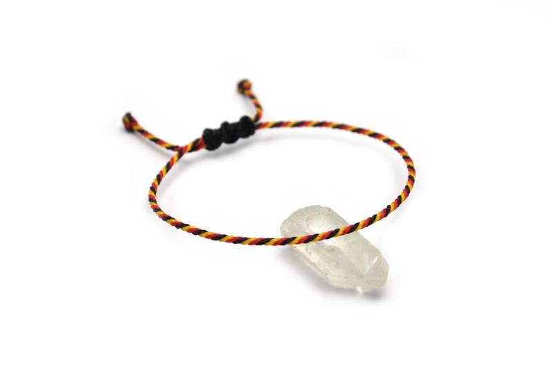 Seil Armband Rot Gelb Schwarz | 2 Mm Dünnes Rundseil Geflochten Mit Wachsfaden Schiebeknoten Und Wasserdicht #p3 von DeFilEnBracelet