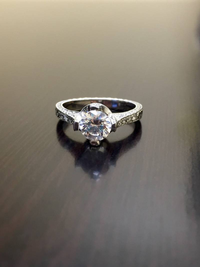 Art-Deco Platin Diamant Verlobungsring - Diamant-Ehering Hand Graviert Platinring Art-Deco-Diamant-Ring von DeKaraDesigns