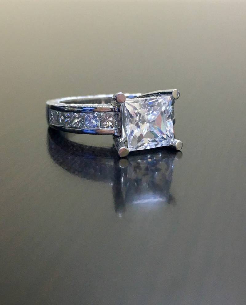 Art-Deco Platin Princess Cut Diamant-Verlobungsring - Diamant Ehering Hand Gravierte Platinring Platinum Montage von DeKaraDesigns