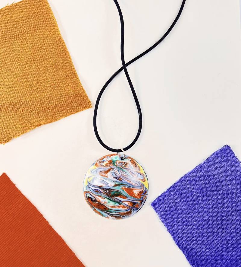 Kupfer-Emaille Surfer Sonnenuntergang Anhänger von DeKovenForgeStore