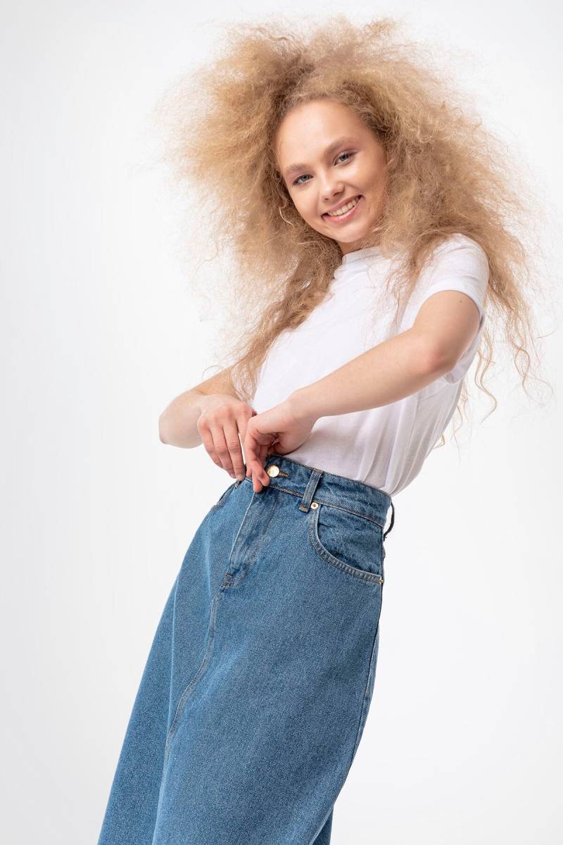 Campine Mid Tone Denim Maxi Rock Lang Weich in Voller Länge Bescheidener Mit Taschen Herbst Benutzerdefinierte Campine Mid Tone Denim Maxi Rock Lang Weich in Voller Länge Bescheidener Mit Taschen Herbst Benutzerdefinierte von DeMimJeansAndGifts