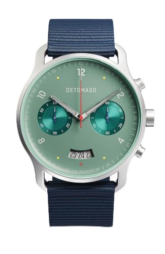DeTomaso Herrenuhr Sorpasso Chronograph in Matte Green - Armbanduhr an blauem Ocean Plastic-Armband - aus 316L Chirurgenstahl mit einem Quarzuhrwerk & saphirgehärtetem Mineralglas – 42 mm von DeTomaso