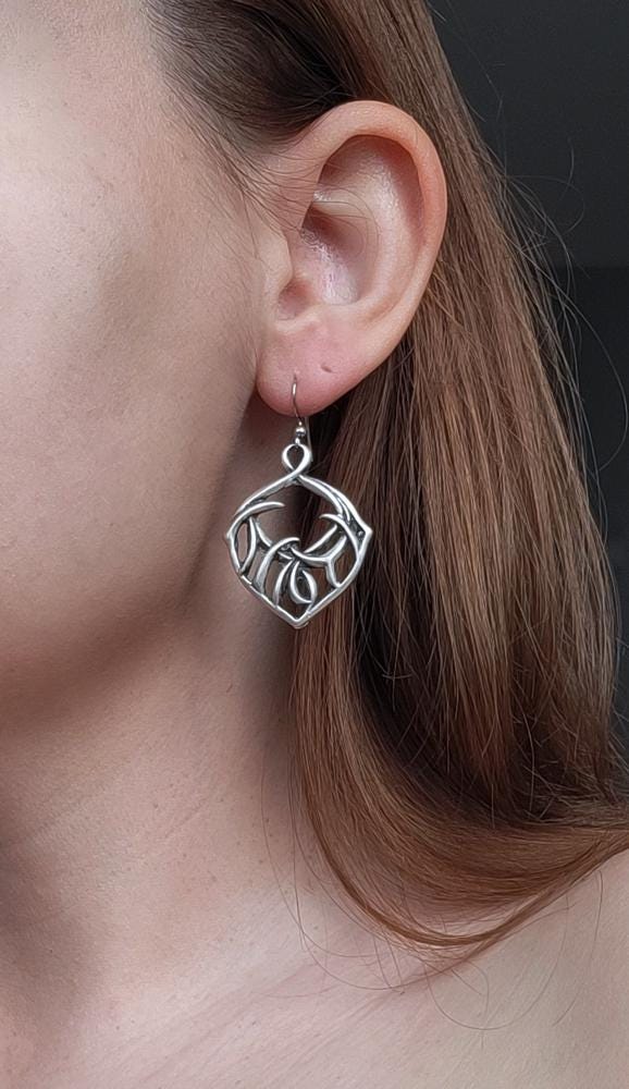 Dunkle Elfen Ohrringe Inspiriert Von Herr Der Ringe, Elben Schmuck, Dnd Und Larp Fantasy Hexenschmuck Dunkle Elfen Ohrringe Inspiriert Von Herr Der Ringe, Elben Schmuck, Dnd Und Larp Fantasy Hexenschmuck von DeaHariasa