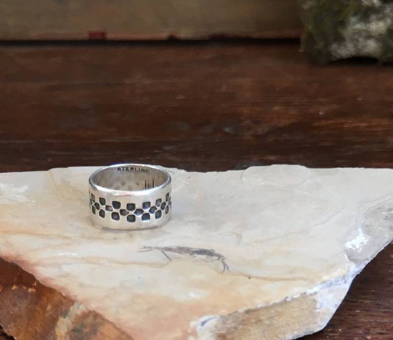 Sterling Silber Straub Bandring Geometrisch 1970Er Jahre Sterling Silber Straub Bandring Geometrisch 1970Er Jahre von DeadLoveGarden