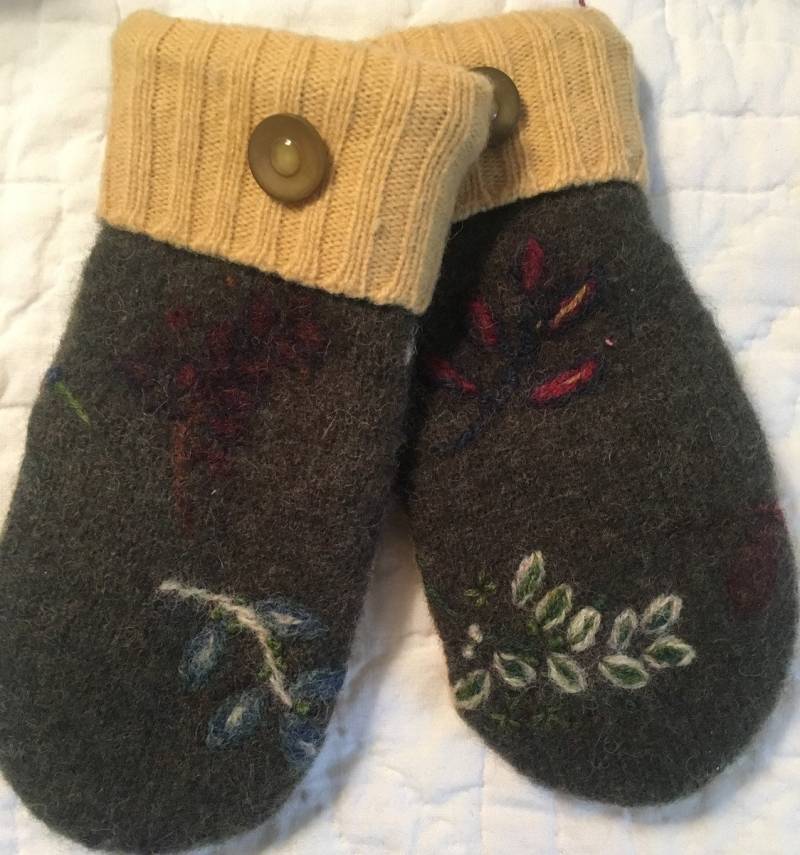 Gefilzte Handschuhe Aus Wolle Mit Vlies Gefüttert, Größe Kinder 10/12 von DeannesOriginals