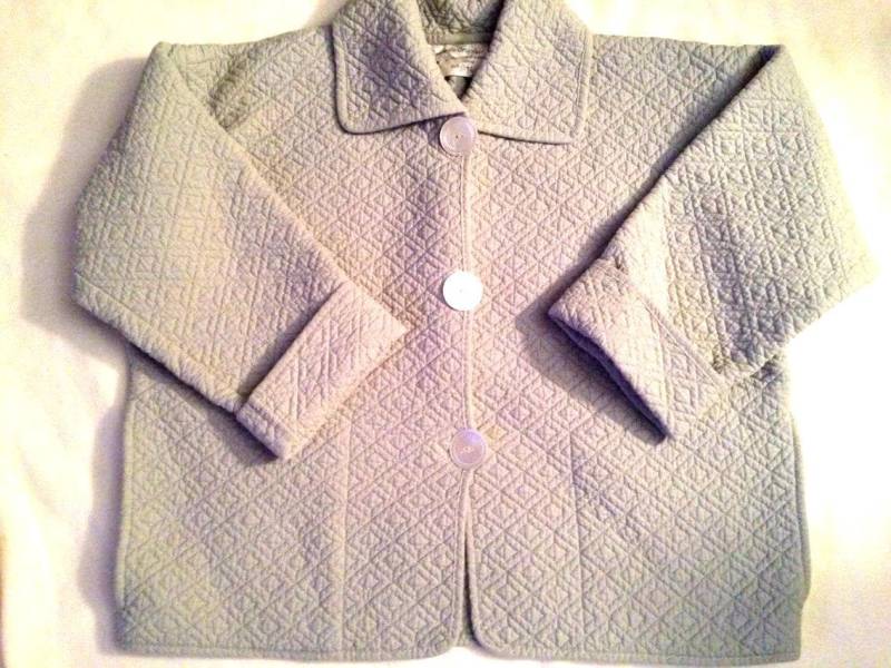 Gesteppte Jacke Weiche Grüne Handgemachte Mittlere Damenjacke von DeannesOriginals