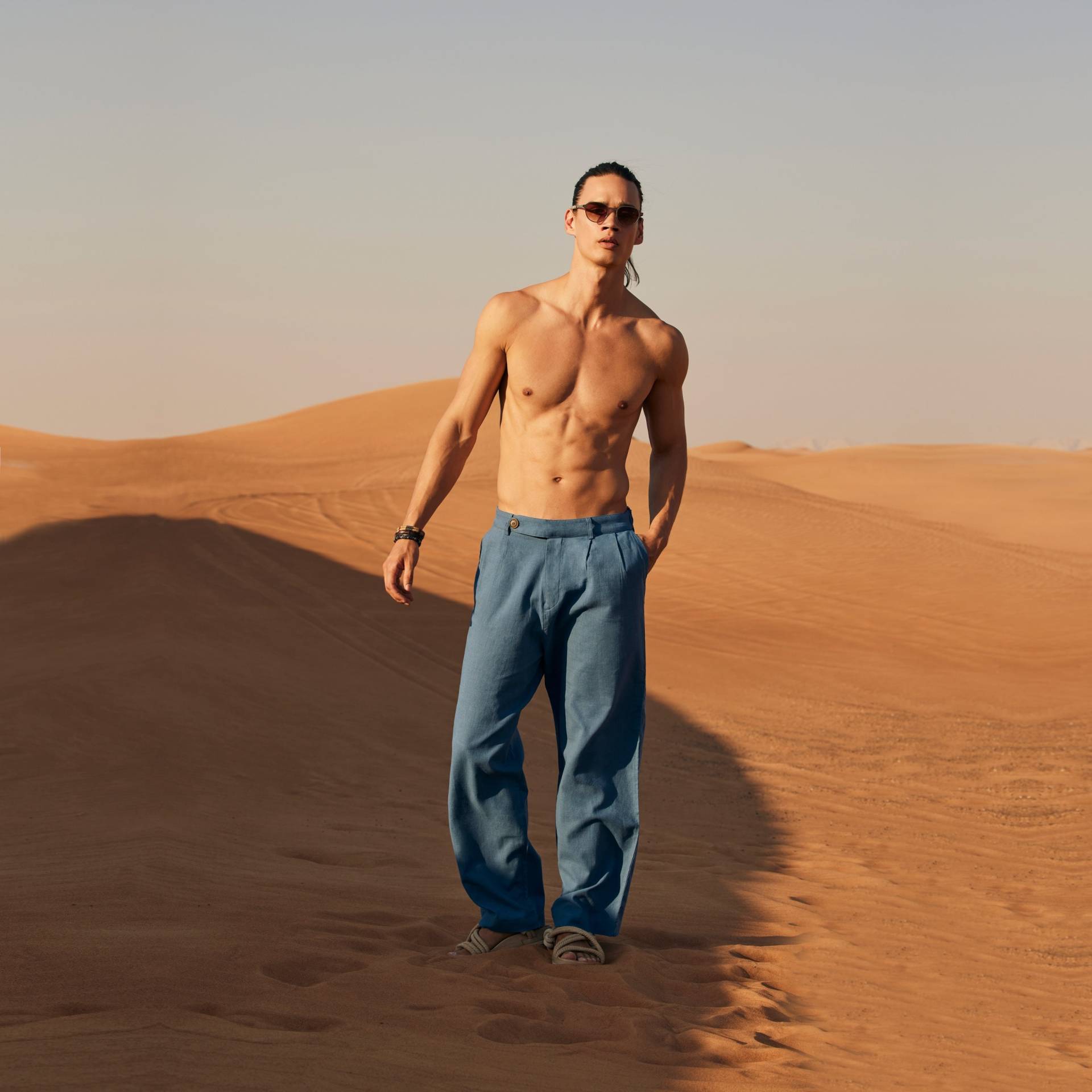 Blaue Leinen Palazzo Hose Männer, Hohe Taille Mit Weitem Bein, 100% Boho Relaxed Fit von DearDeerMenswear