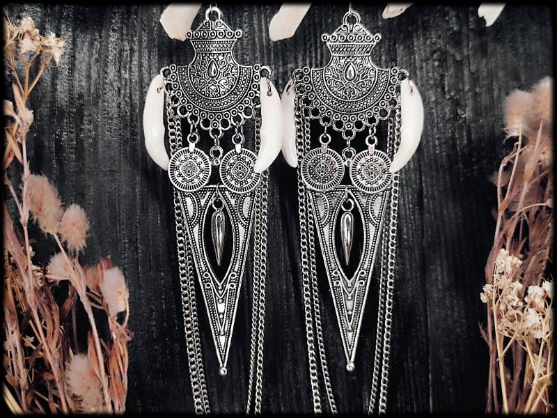 Atréyááh - Lange Hexen Ohrringe // Knochen Ohrringe, Knochenschmuck, Naturschmuck, Hexenschmuck, Gothicschmuck, Gothic Gotik, Hexe Atréyááh - Lange Hexen Ohrringe // Knochen Ohrringe, Knochenschmuck, Naturschmuck, Hexenschmuck, Gothicschmuck, Gothic Gotik, Hexe von Deathwitch666