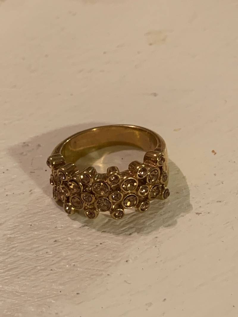 Gold Modering Größe 6 von DebJoVintageJewelz