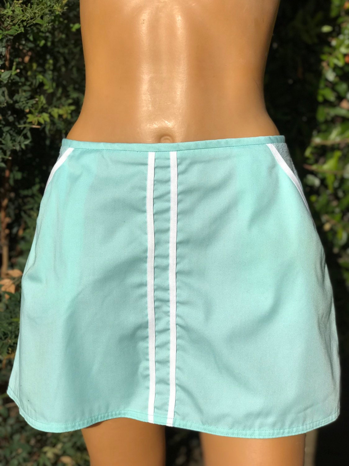 Vintage 1970Er Loomtogs Tennisrock Mint Grün Mit Frottee Tuch Tascheneinsätze Weiß Borte von DebbieDelights