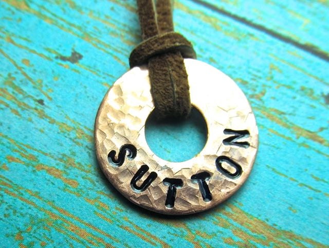 Junge Halskette - Personalisiert Gestempelt Kupfer Waschmaschine Und Leder Klein Junge Halskette - Personalisiert Gestempelt Kupfer Waschmaschine Und Leder Klein von DebbieSaenz