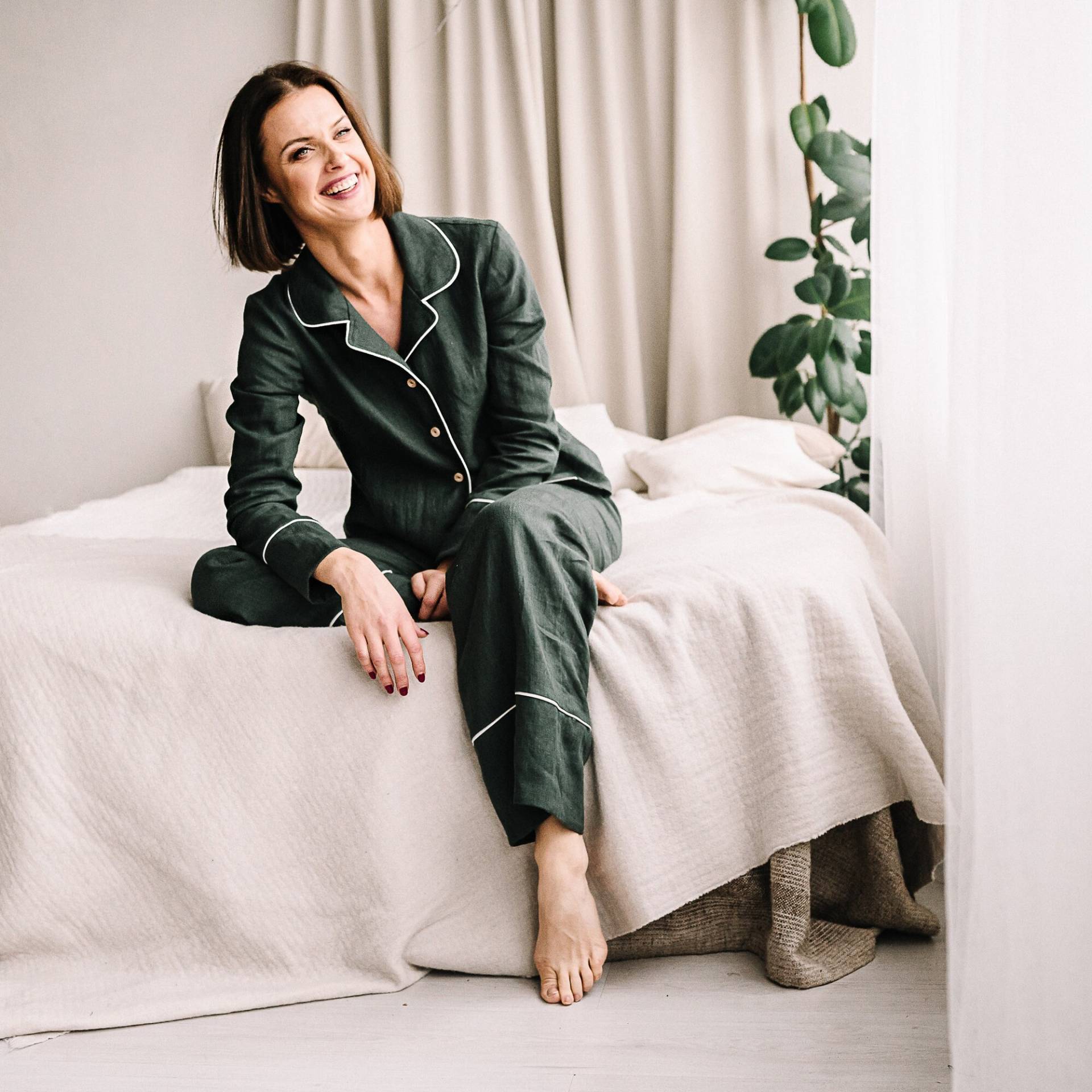 Leinen Pyjama Set Für Frauen, Zweiteiliges Set, in Voller Länge von DebesyClothes