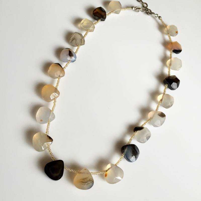 Schöne Facettierte Achat Halskette Schöne Facettierte Achat Halskette von DeborahDurikDesigns