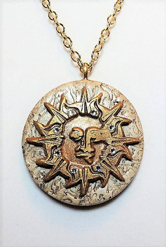Antike Sol Anhänger Halskette von DeborahKCreations