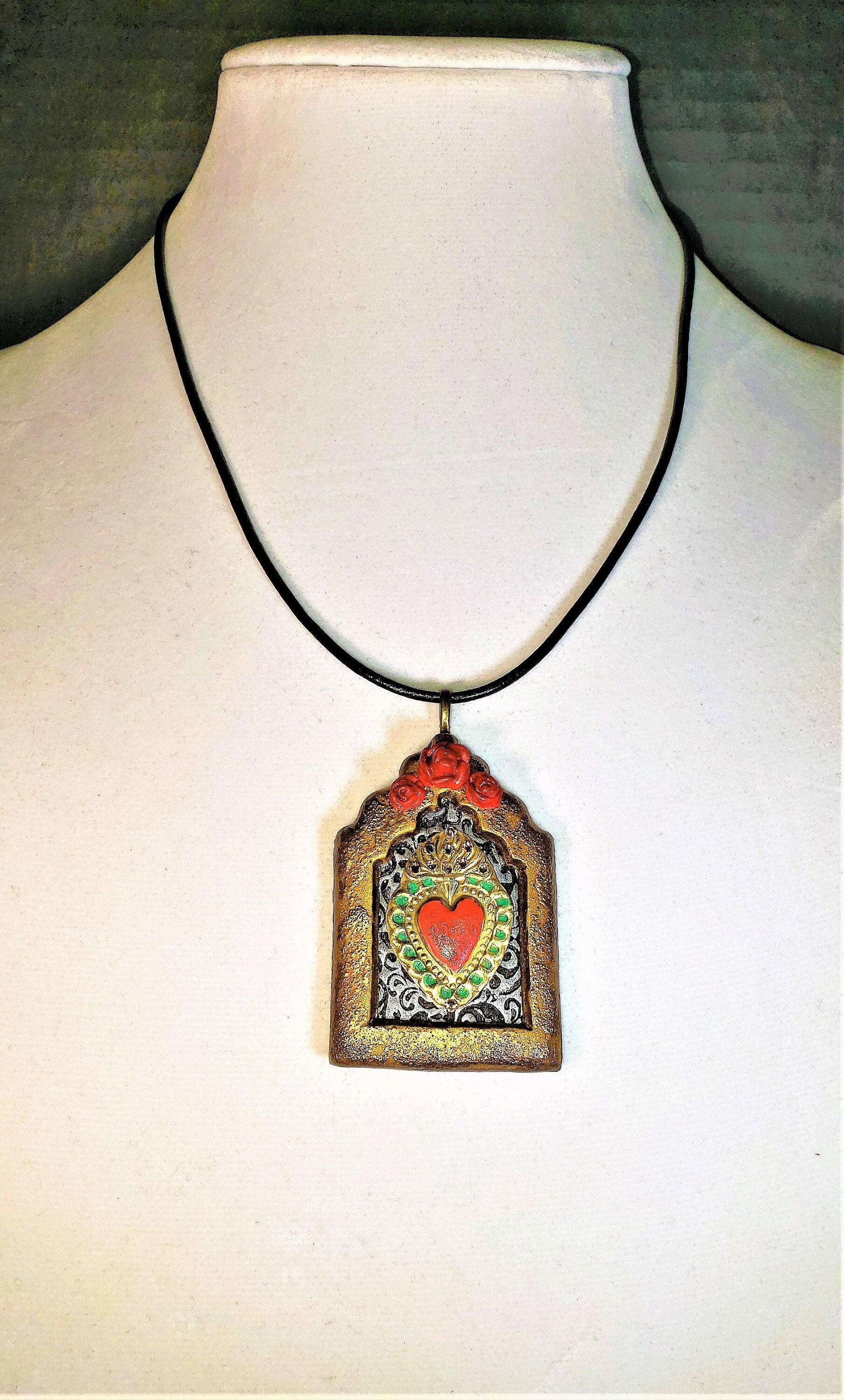 Shrine Ii Halskette - Sacred Heart Shrine Ii Halskette - Sacred Heart von DeborahKCreations