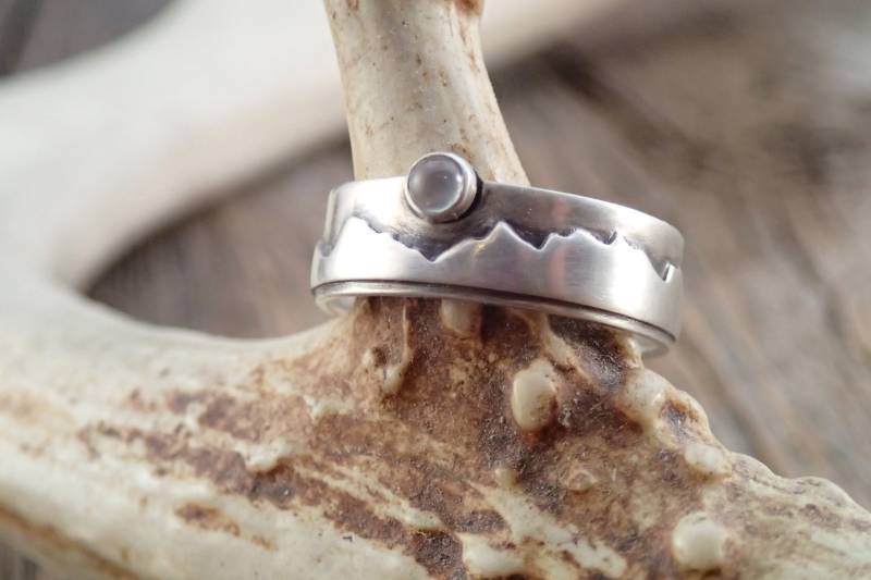 Berg-Ring Mit Mondstein von DeborahLaun